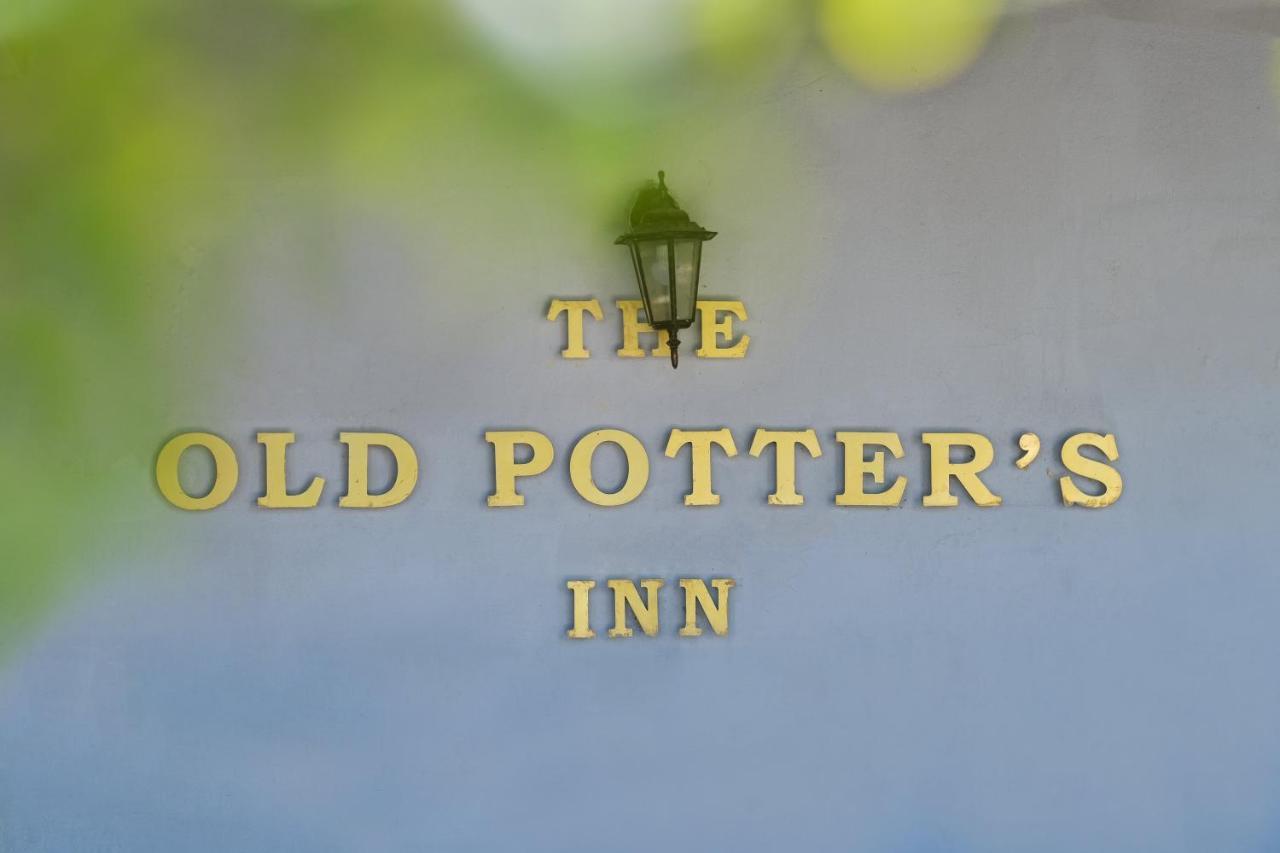 Old Potters Inn Грейтон Экстерьер фото